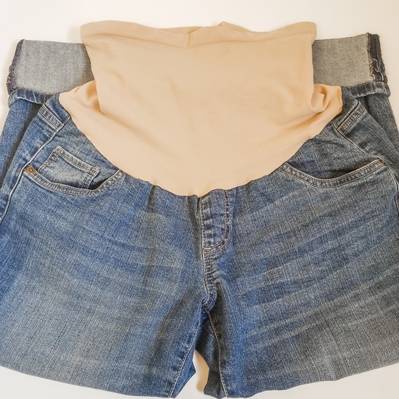 Sold NWT Motherhood Cuffed Crop Full belly - Picture 4 of 6